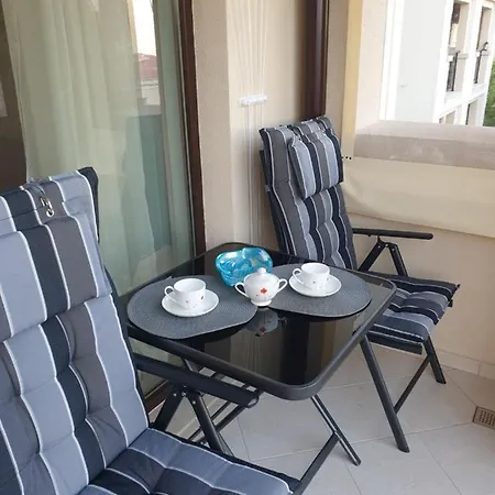Apartment Alexander In Kavaci Beach,